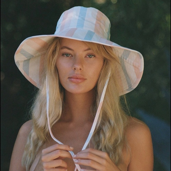 Lack Of Color Accessories - LACK OF COLOR
Candy Stripe Bucket Hat